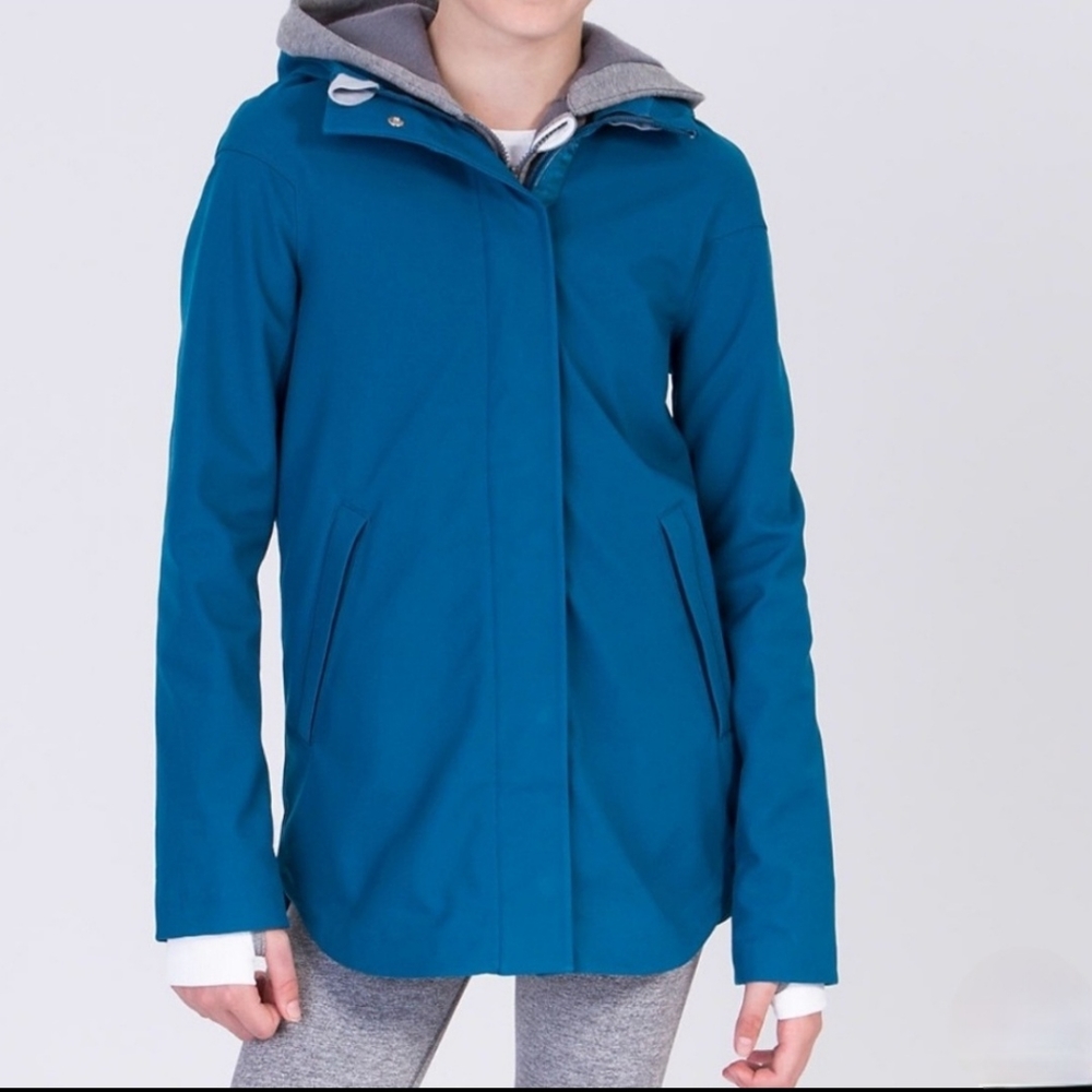 Ivivva Take on the Elements Jacket - Picture 2 of 10